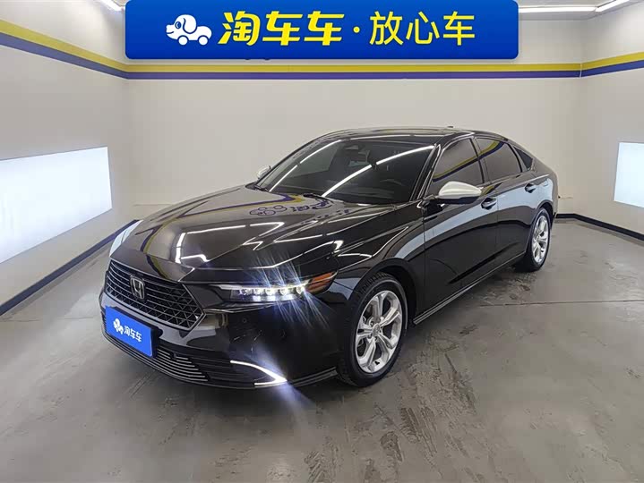 Фото 1 - Honda Accord