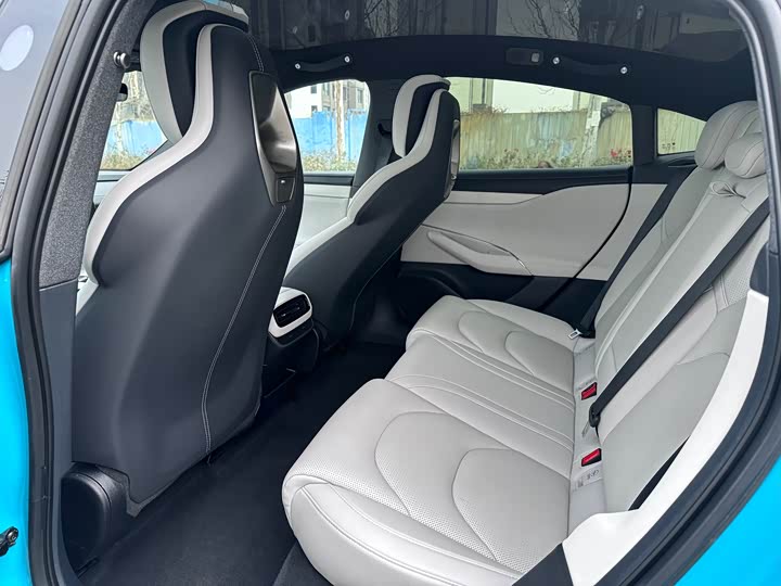 Фото 6 - Xiaomi SU7