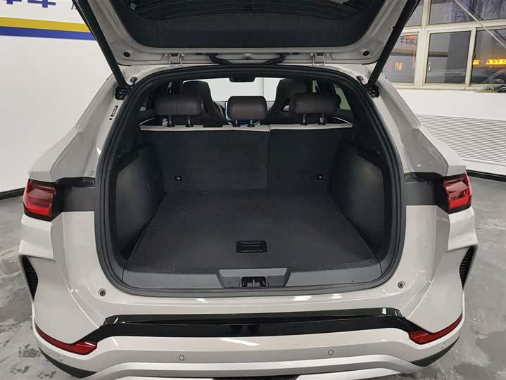 Фото 4 - BYD Song Plus Hybrid/EV