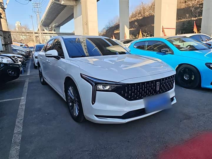 Фото 4 - Bestune B70