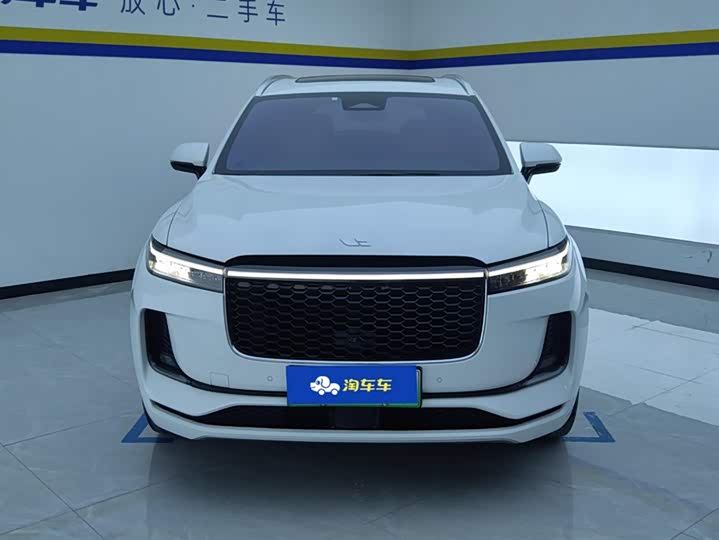 Фото 2 - LiXiang One