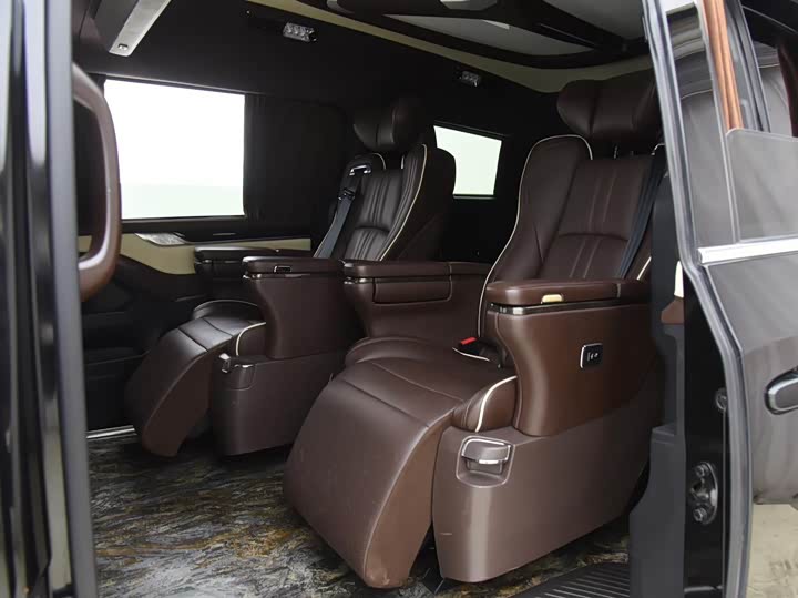 Фото 8 - Maxus G20