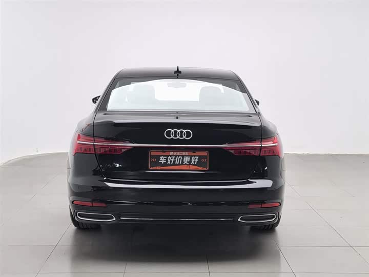 Фото 4 - Audi A6L