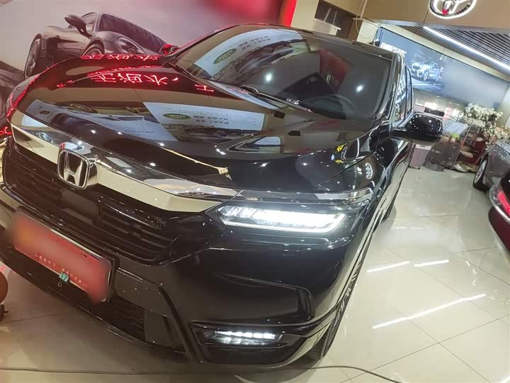 Фото 2 - Honda Breeze