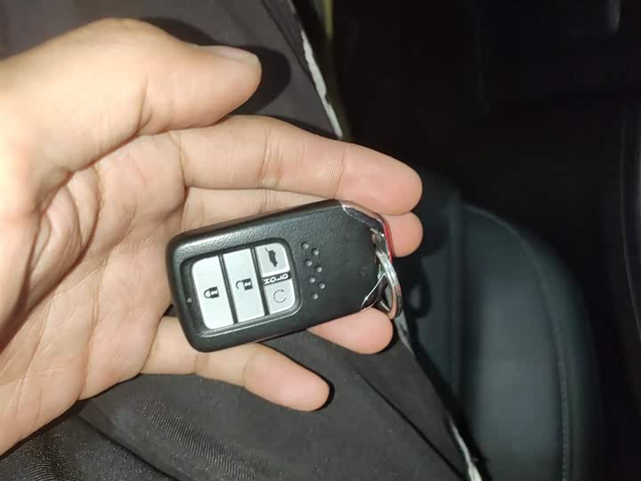 Фото 9 - Honda Breeze