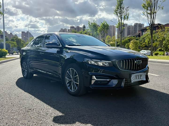 Фото 3 - Geely Preface