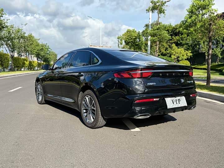 Фото 5 - Geely Preface