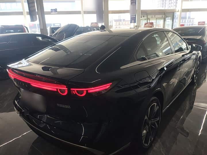 Фото 7 - Mazda EZ-6