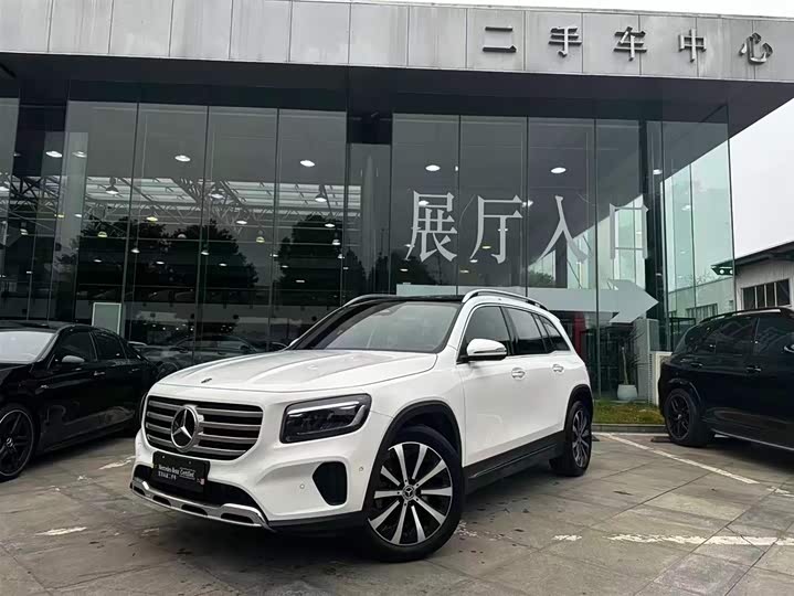 Фото 1 - Mercedes-Benz GLB-Class
