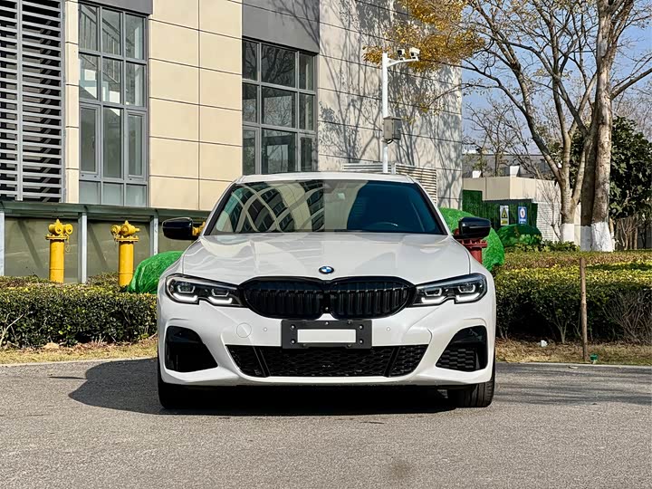 Фото 2 - BMW 3 Series