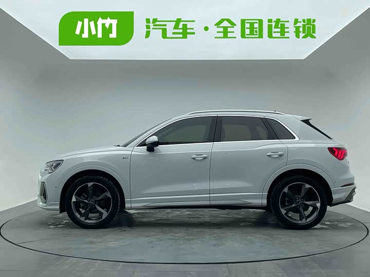 Фото 3 - Audi Q3