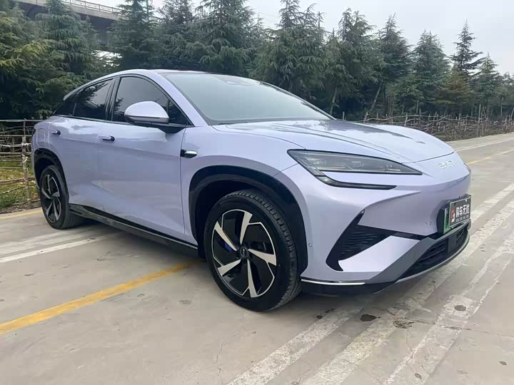 Фото 3 - BYD Sea Lion 07 EV