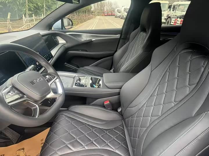 Фото 4 - BYD Sea Lion 07 EV