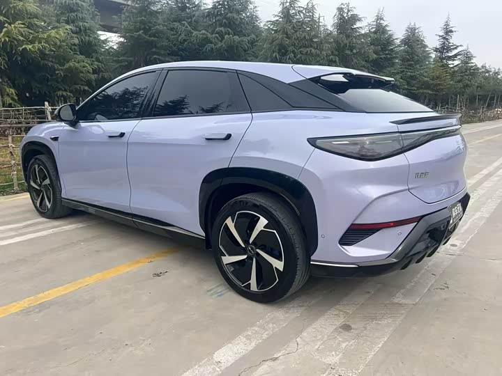 Фото 7 - BYD Sea Lion 07 EV