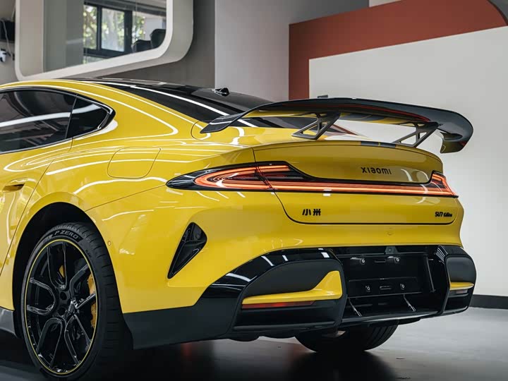 Фото 8 - Xiaomi SU7 Ultra