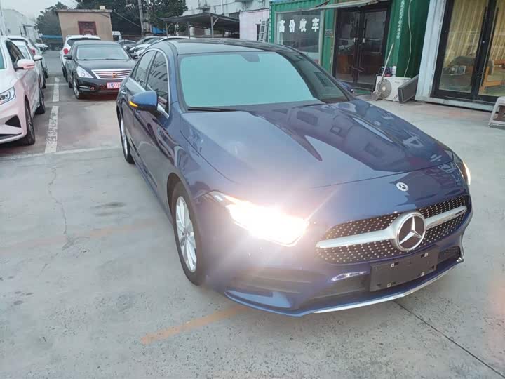 Фото 4 - Mercedes-Benz A-Class