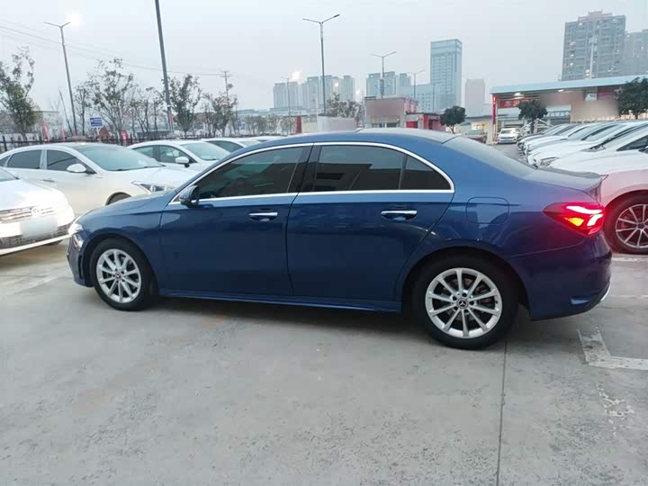 Фото 5 - Mercedes-Benz A-Class