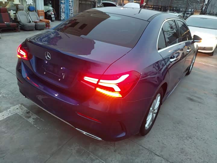 Фото 7 - Mercedes-Benz A-Class