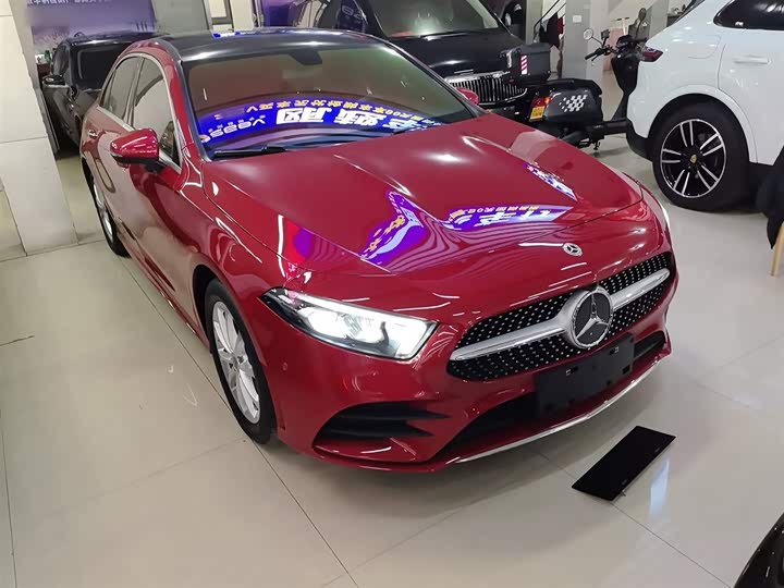 Фото 4 - Mercedes-Benz A-Class