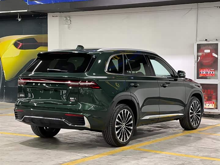 Фото 5 - Geely Monjaro