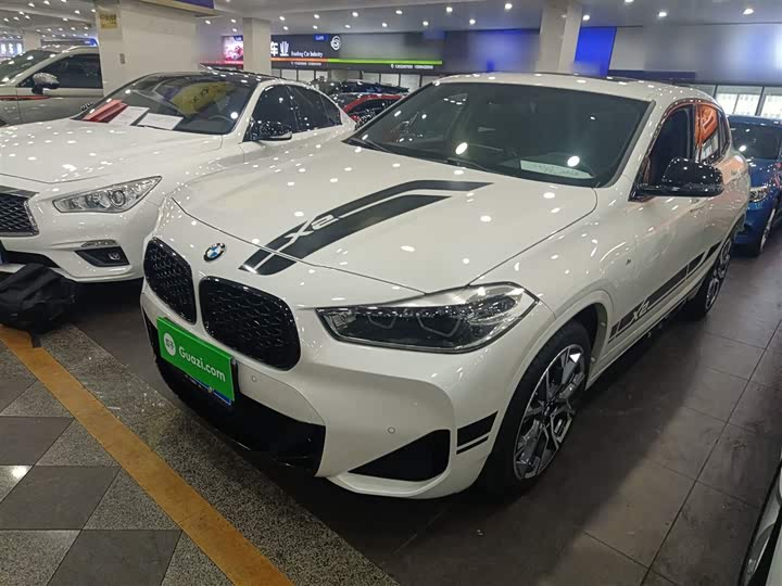 Фото 2 - BMW X2