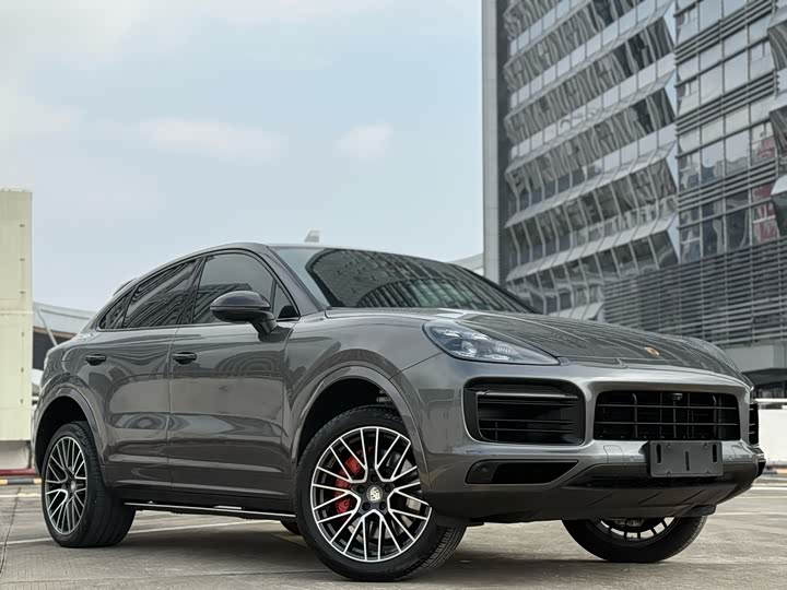 Фото 3 - Porsche Cayenne