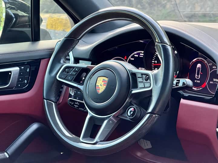 Фото 7 - Porsche Cayenne