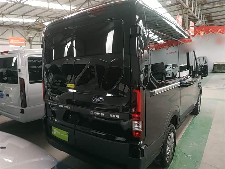 Фото 6 - Ford Transit T8