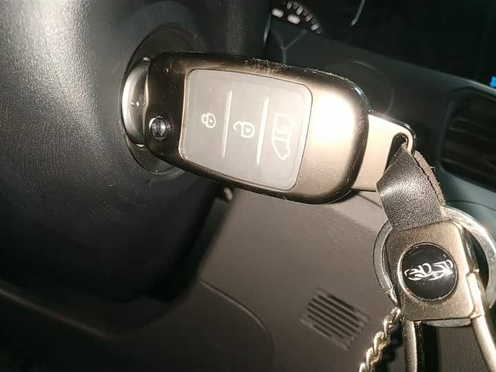 Фото 9 - Ford Transit T8