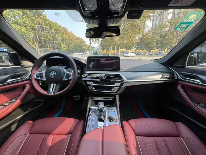 Фото 5 - BMW 5 Series Hybrid