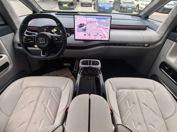 Фото 8 - Zeekr Mix