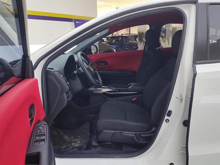 Фото 9 - Honda XR-V