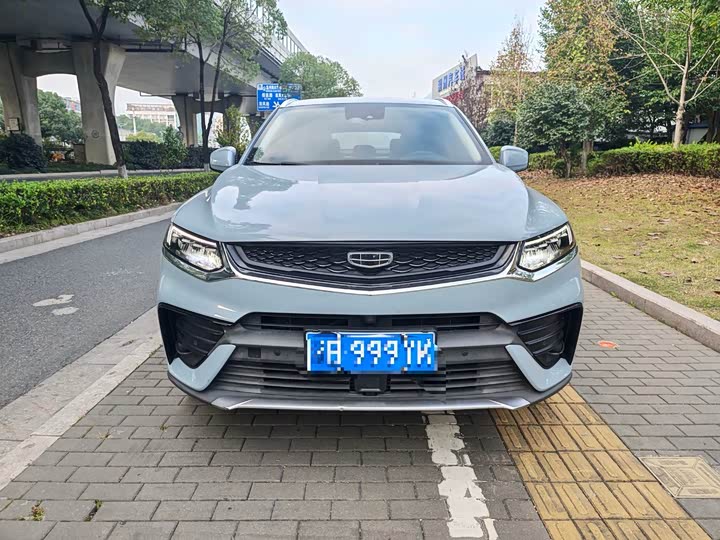 Фото 2 - Geely Tugella S