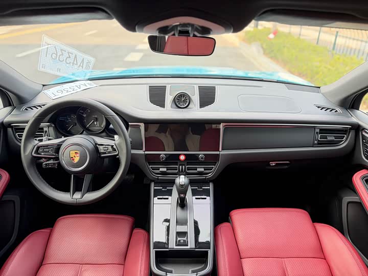 Фото 7 - Porsche Macan