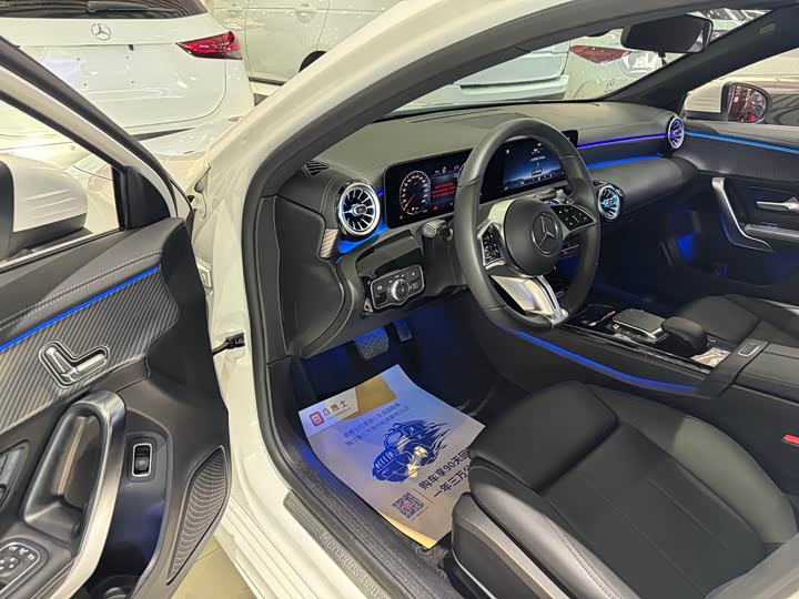 Фото 4 - Mercedes-Benz A-Class