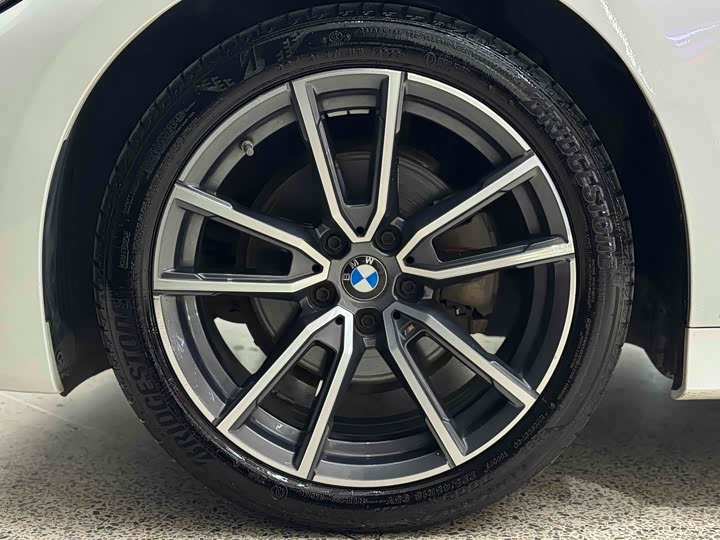 Фото 8 - BMW 3 Series