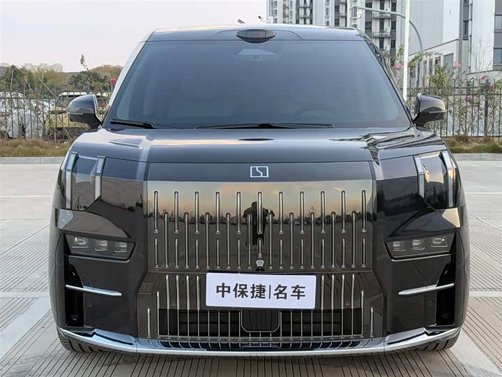 Фото 3 - Zeekr 009