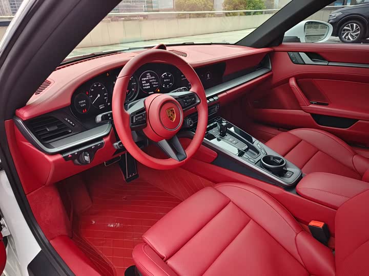 Фото 4 - Porsche 911