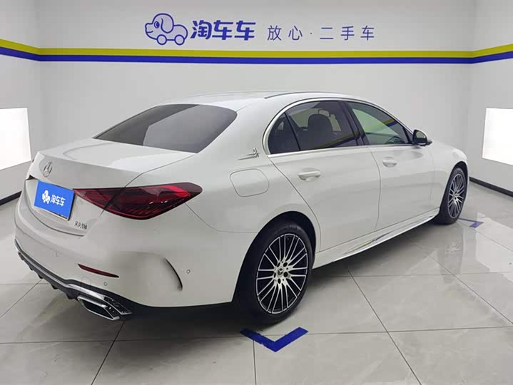 Фото 3 - Mercedes-Benz C-Class