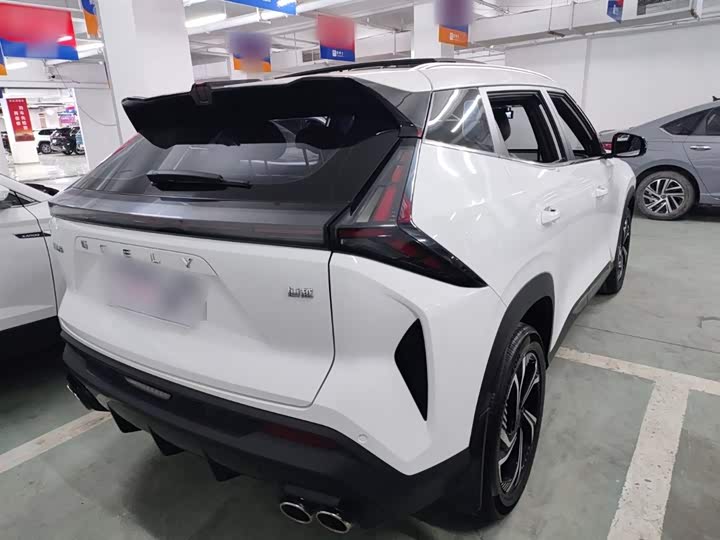 Фото 7 - Geely Atlas