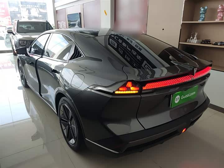 Фото 5 - Changan Deepal SL03