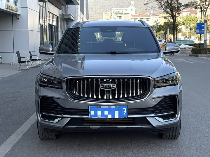 Фото 2 - Geely Monjaro