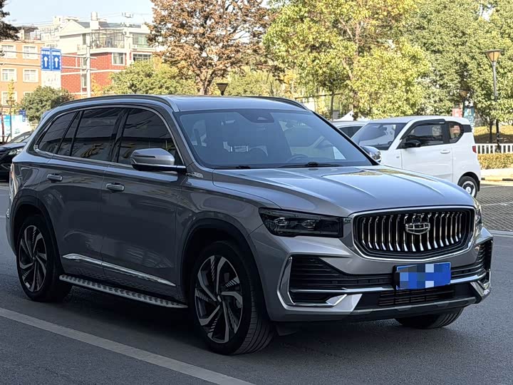 Фото 3 - Geely Monjaro