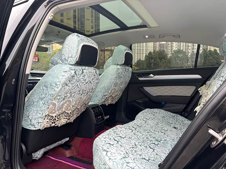 Фото 6 - Volkswagen Magotan