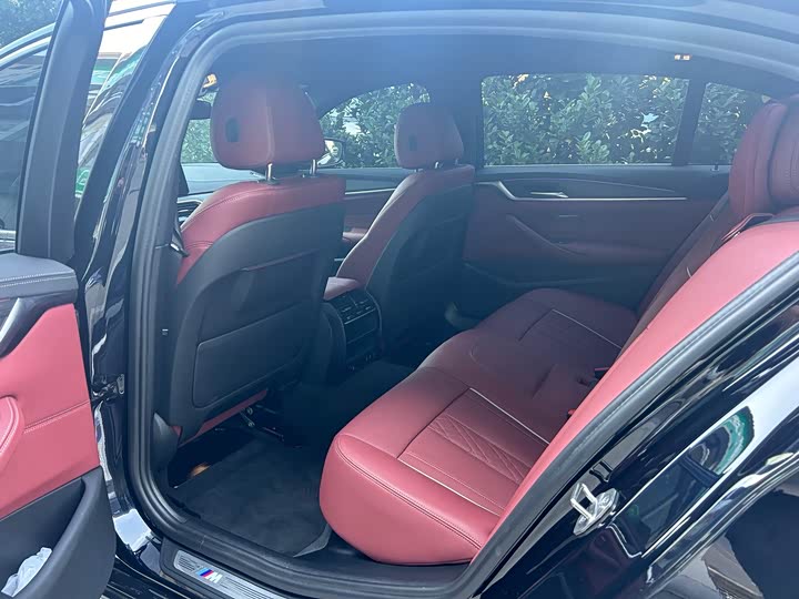 Фото 7 - BMW 5 Series