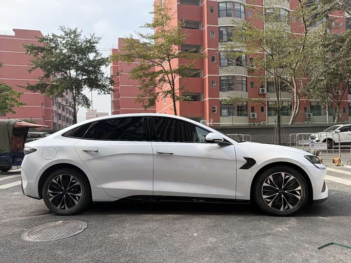 Фото 9 - BYD Seal