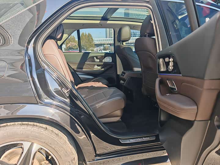 Фото 8 - Mercedes-Benz GLE-Class