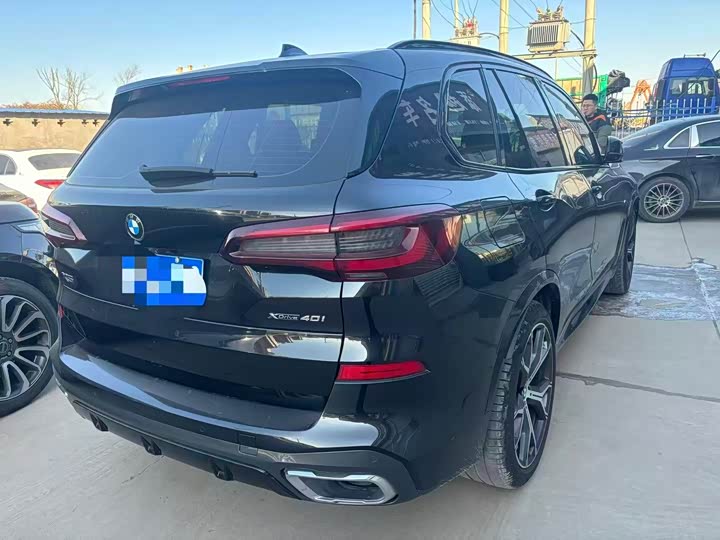 Фото 2 - BMW X5