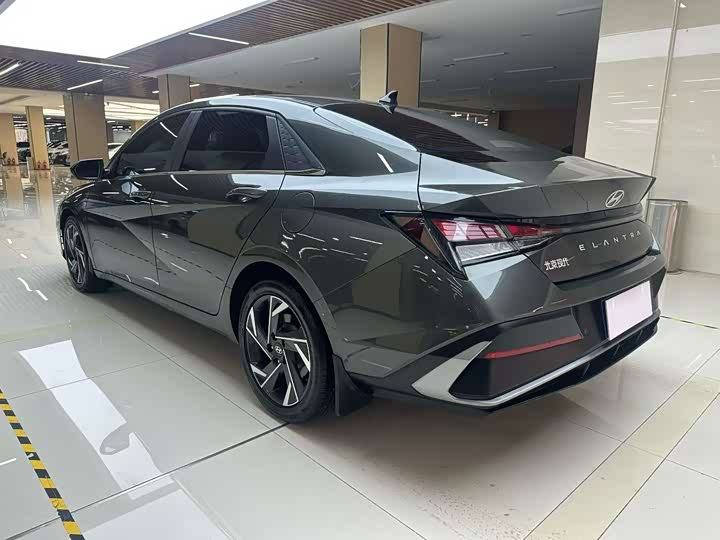 Фото 4 - Hyundai Elantra N line