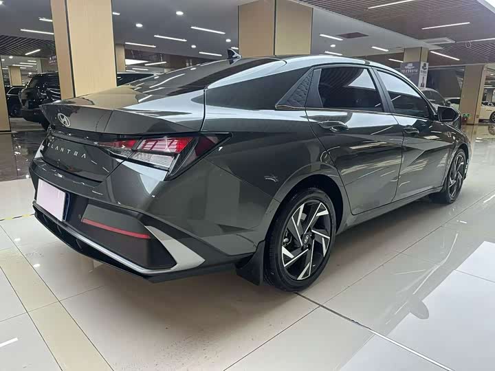 Фото 6 - Hyundai Elantra N line